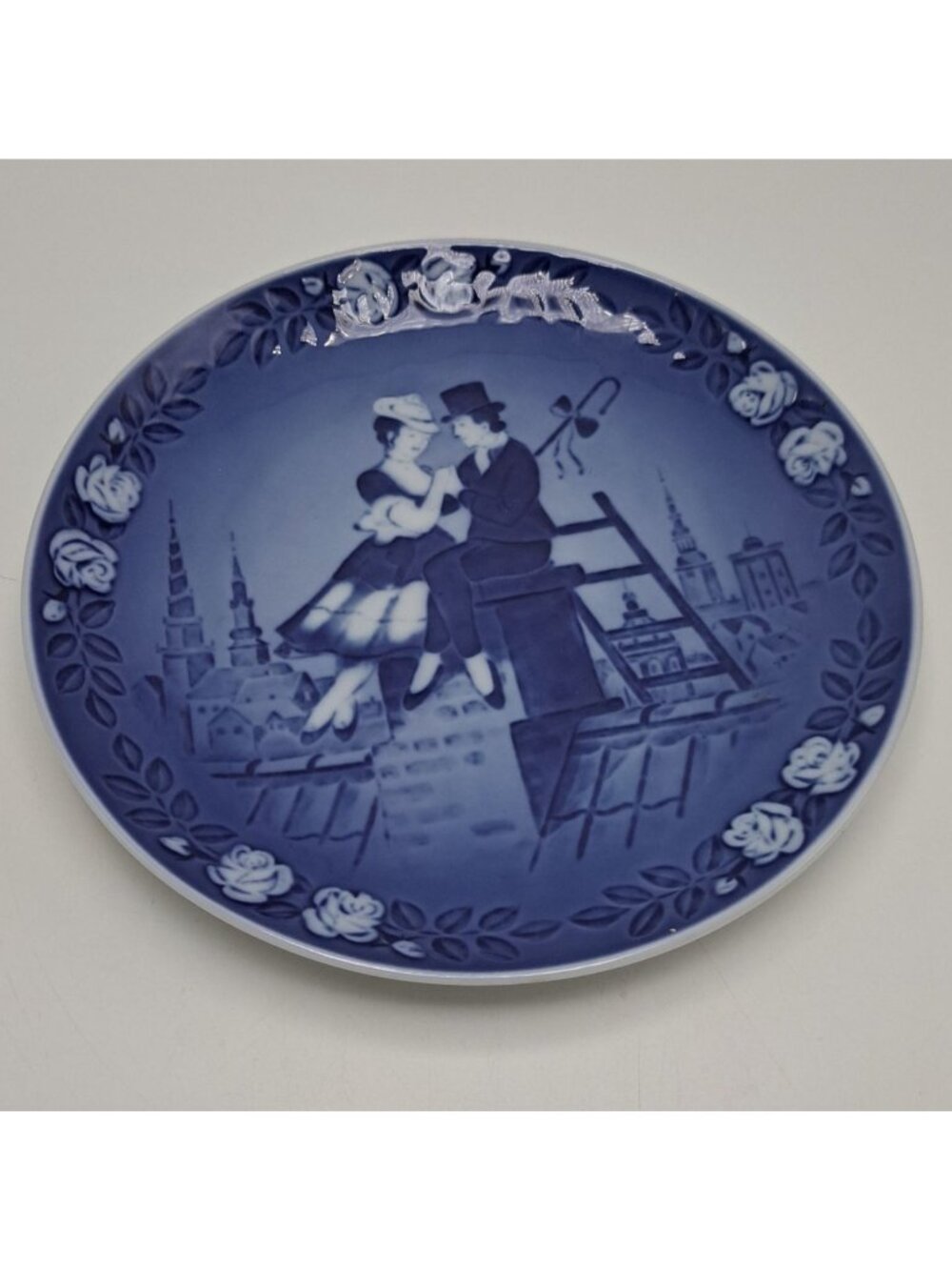 Royal Copenhagen Porcelain Plate 1983 The Shepherdess & The Chimney Sweep